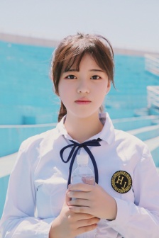 和朋友夫妻一起租房住